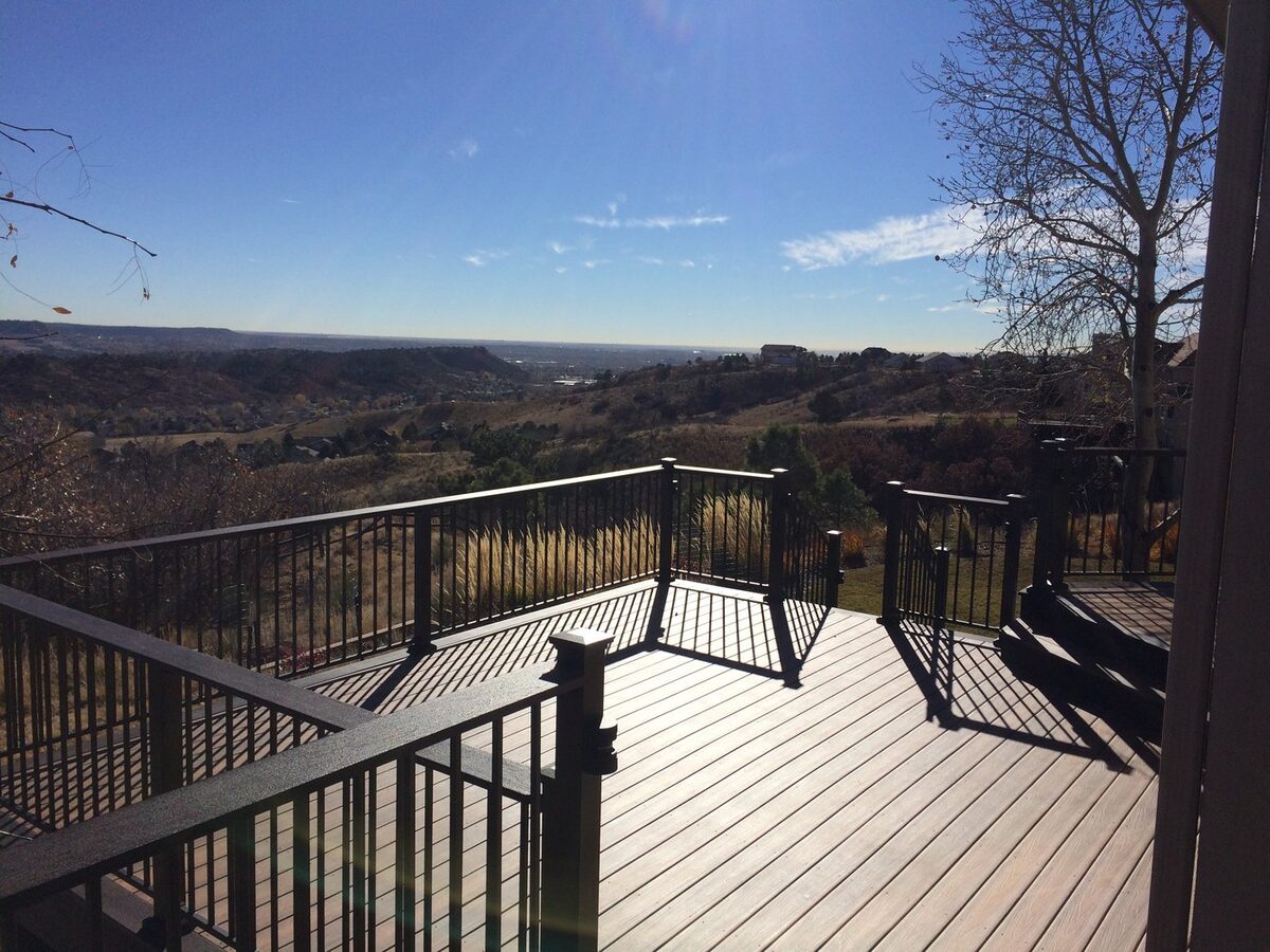 Finished deck with panoramic view and railing Austin TX