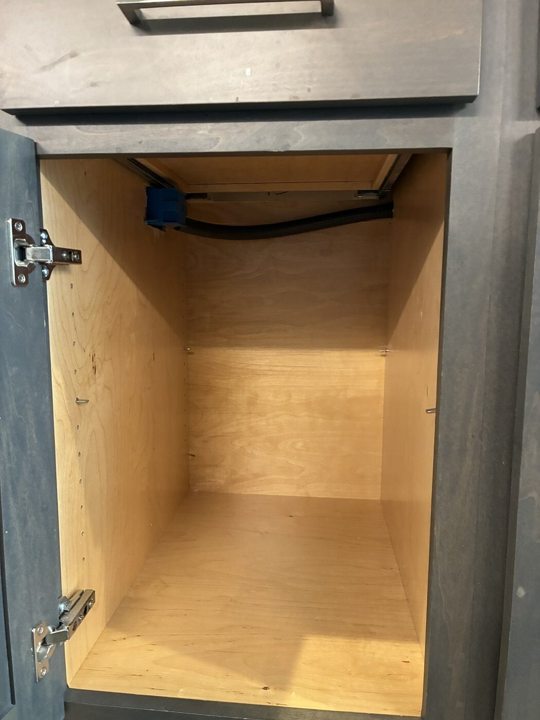 Cabinet installation Austin TX