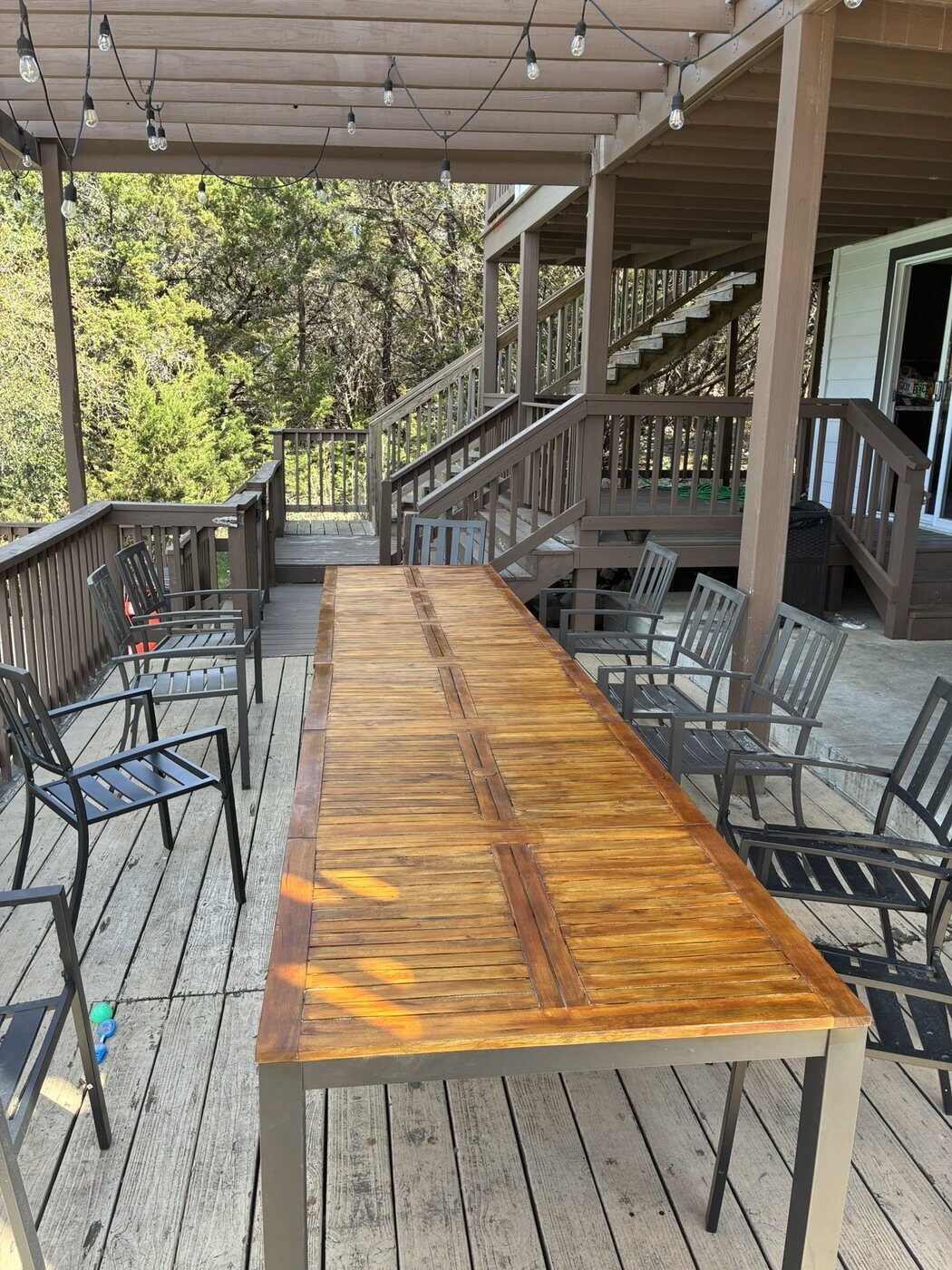 Outdoor furniture refinishing handyman Austin TX